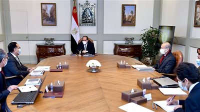 السيسي يوجه بالإسراع في جهود تنفيذ مبادرة «مصر الرقمية»