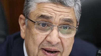 شاكر: مصر ستكون مركزا للربط الكهربائي بين أفريقيا وآسيا وأوروبا