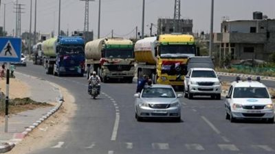 شحنة وقود مصرية تصل قطاع غزة