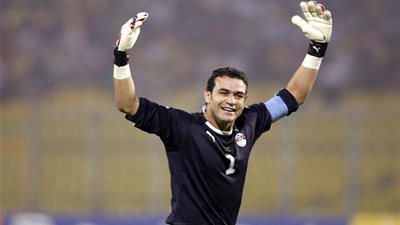 الحضري يحرس عرين الفراعنة أمام تنزانيا.. ومروان يقود الهجوم