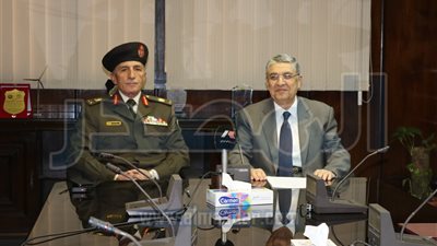 تعاون بين «المواد النووية» و«الرمال السوداء» للاستفادة من الخامات التعدينية