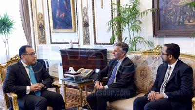 رئيس الوزراء: بريطانيا أكبر شريك استثماري لمصر من خارج العرب