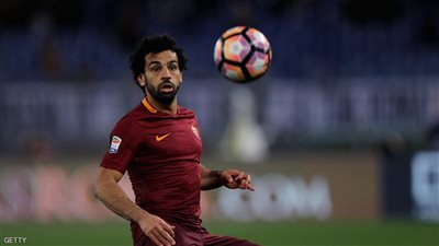 محمد صلاح يخضع للكشف الطبي قبل انضمامه إلى ليفربول