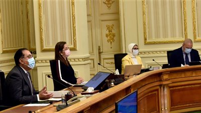 «الصحة»: تجهيز أرض المعارض لتقديم لقاح كورونا لـ 10 آلاف مواطن يوميًا