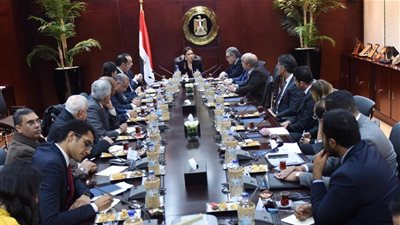 سحر نصر تناقش مقترحات إنشاء صندوق تشجيع وضمان الاستثمار فى إفريقيا