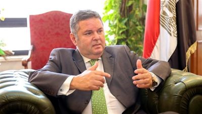 الحكومة تنفى تصفية مجمع الألومنيوم بنجع حمادي