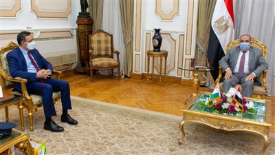 وزير الإنتاج الحربي يبحث مع سفير الهند سبل تعزيز التعاون المشترك