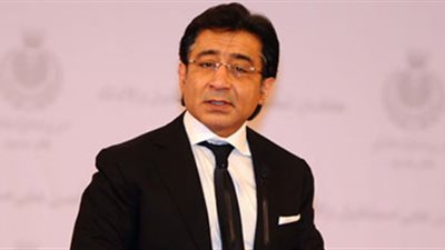 «حديد عز».. السهم يتداول قرب أدنى مستوياته في عام.. والديون تضغط على أرباح الشركة