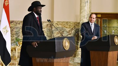سلفا كير يدعو السيسي إلى زيارة جنوب السودان مايو المقبل