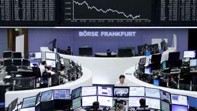 تحذيرات «سوسيتيه جنرال» تهبط بمؤشرات البورصات الأوروبية بختام التعاملات 