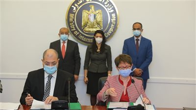 «التعاون الدولي»: توقيع 4 وثائق لتعزيز التحول نحو الاقتصاد الأخضر