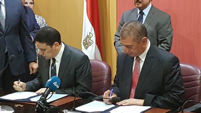 وزير الاتصالات يفتتح مشروعات جديدة بكفر الشيخ