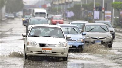 مصرع 3 واصابة 8 نتيجة للطقس السئ.. والجيش يفتح ممرات لتصريف الامطار