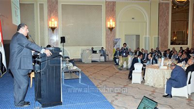 وزيرالاستثمار يلتقى وفدا من الشركات الألمانية العاملة فى مجال الطاقة الجديدة والمتجددة