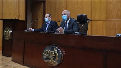 وزير النقل يلتقي 150 مهندسا التحقوا مؤخرا بهيئة السكك الحديدية