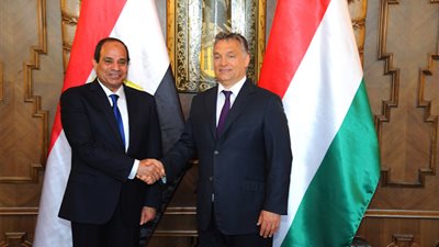 السيسي: الشعب المصري تحمل إجراءات الإصلاح الاقتصادي رغم قسوتها