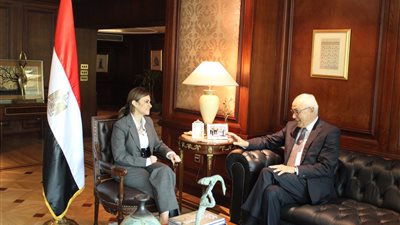 سحر نصر تلتقي الممثل الجديد لبرنامج الأمم المتحدة الانمائي في مصر