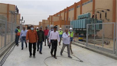 رئيس جهاز مدينة العبور يتفقد مشروع محطة محولات كهرباء