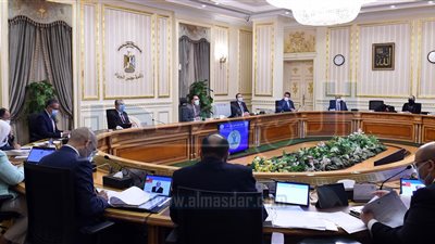 الحكومة تخصص قطع أراضي لإقامة مدافن صحية ومحطات وسيطة في 7 محافظات