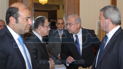 الحكومة تُقر عقوبة جديدة لمن ينشر أو يرمز لكيانات أو جماعات إرهابية 