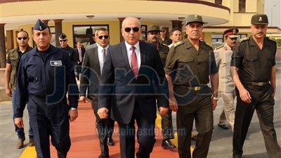 الفريق محمود حجازى يغادر إلى الإمارات العربية المتحدة 