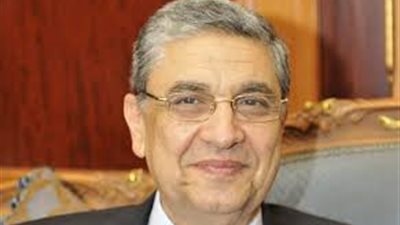 السيسي: الكهرباء مسألة أمن قومي ولا بد من حل مشاكلها 