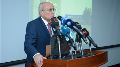 وفد وزاري مصري يبحث مع شركتين ألمانيتين تطوير منظومة إدارة المخلفات