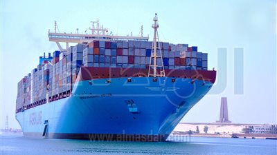 عبور 55 سفينة لقناة السويس بحمولات بلغت 2,7 مليون طن