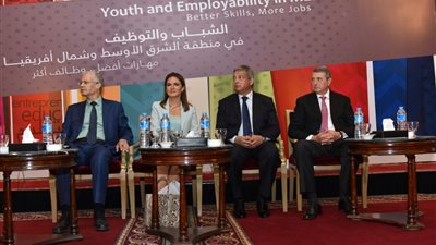 سحر نصر: 451 مليون جنيه لدعم الشركات الناشئة والصغيرة