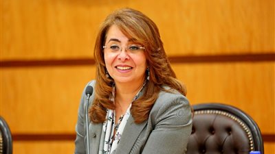 وزيرة التضامن: 1,5 مليون جنيه مبيعات «ديارنا» فى 5 أيام