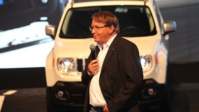 بالصور .. وقائع وتفاصيل المؤتمرالصحفى لطرح سيارة 