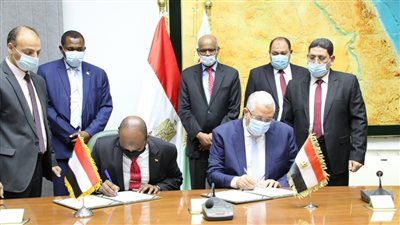 بدء إجراءات إنشاء مزرعة للإنتاج الحيواني المشترك بين مصر والسودان