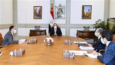 السيسي يتابع المشروعات القومية لوزارة الكهرباء على مستوى الجمهورية
