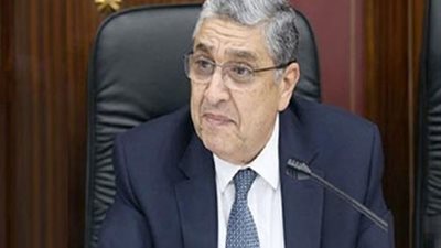 وزير الكهرباء: 15 مليار جنيه عجز التحصيل.. ورفع الدعم 2022