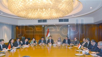 وفد صينى رسمى يبحث فى القاهرة ترتبيات زيارة الرئيس الصينى لمصرمطلع 2016