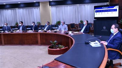 الملا: زيادة محطات تموين السيارات بالغاز إلى 1000 محطة بنهاية 2021