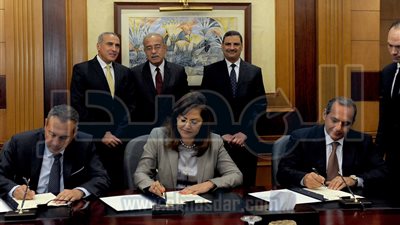 400 مليون جنيه من 