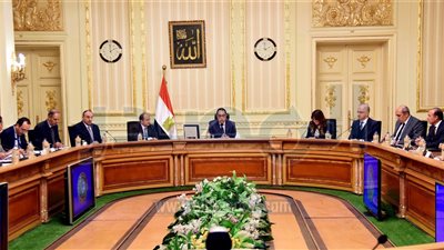رئيس الوزراء يكلف «الصناعة» بإنهاء برنامج تحفيز الصادرات خلال شهر