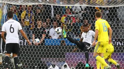 فيديو: ألمانيا تبدأ منافسات اليورو بهدفين في شباك أوكرانيا