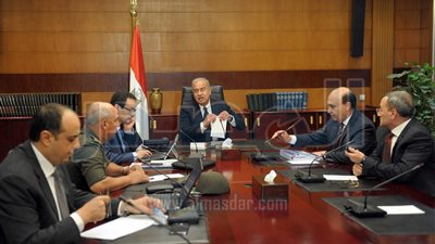 رئيس الوزراء: اجتماع شهري لمتابعة تنفيذ المشروعات بقناة السويس (صور)