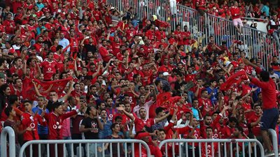 الخطيب يطالب وزير الرياضة بـ10 آلاف مشجع محلي.. ودون حد أقصى أفريقياً