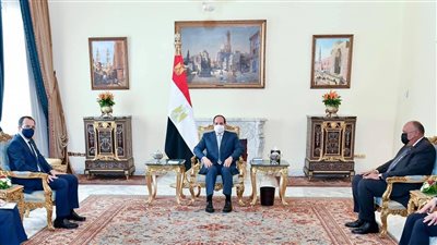 السيسي: مصر حريصة على تعزيز التعاون السياسي والعسكري والتجاري مع قبرص