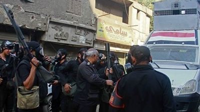 استشهاد مجند شرطة واصابة 11 آخرين فى انفجار فندق بالعريش