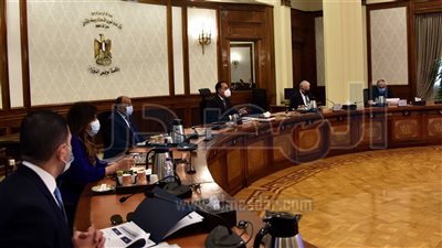 مدبولي يتابع مشروعات تطوير مدينة شرم الشيخ