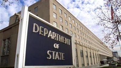 الخارجية الأمريكية: التحذير العالمي من مخاطر السفر لا يعني تقييد حركة الأمريكيين