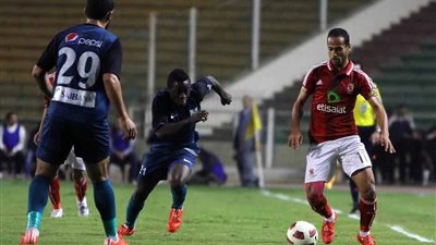 الليلة.. الأهلي يواجه إنبي في رحلة البحث عن الدوري