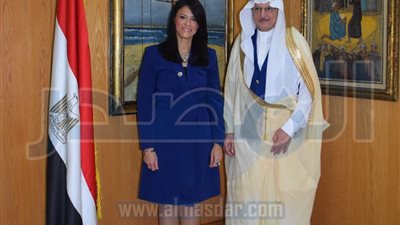 وزيرة السياحة تبحث مع أمين «التعاون الإسلامي» التعاون المشترك