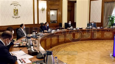 رئيس الوزراء يتابع أعمال لجنة تحفيز الصناعة