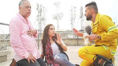 فيديو: رد فعل أشرف زكي وروجينا على مقلب 