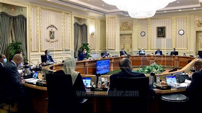 رئيس الوزراء: تطبيق قرارات مواجهة «كورونا» بمنتهى الحسم 